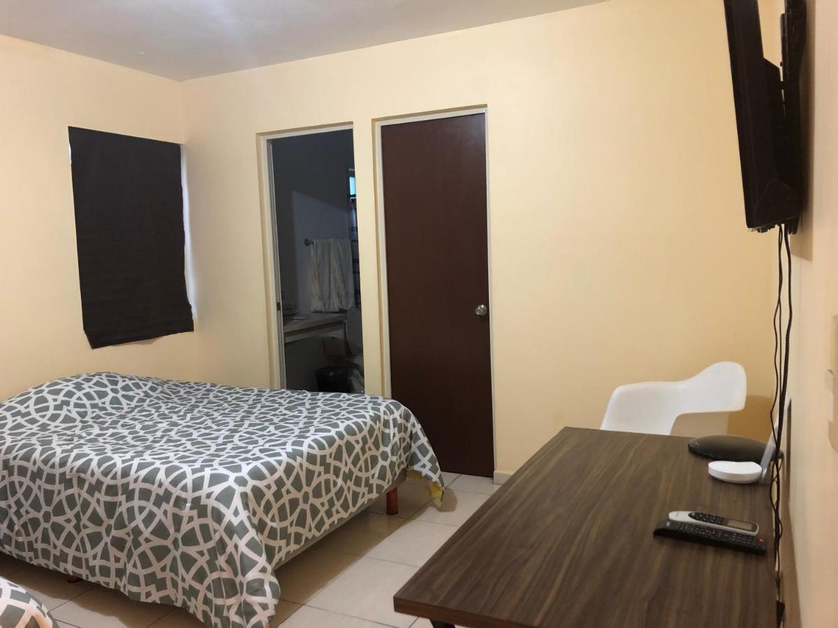 Consulado Suites Monterrey Dış mekan fotoğraf